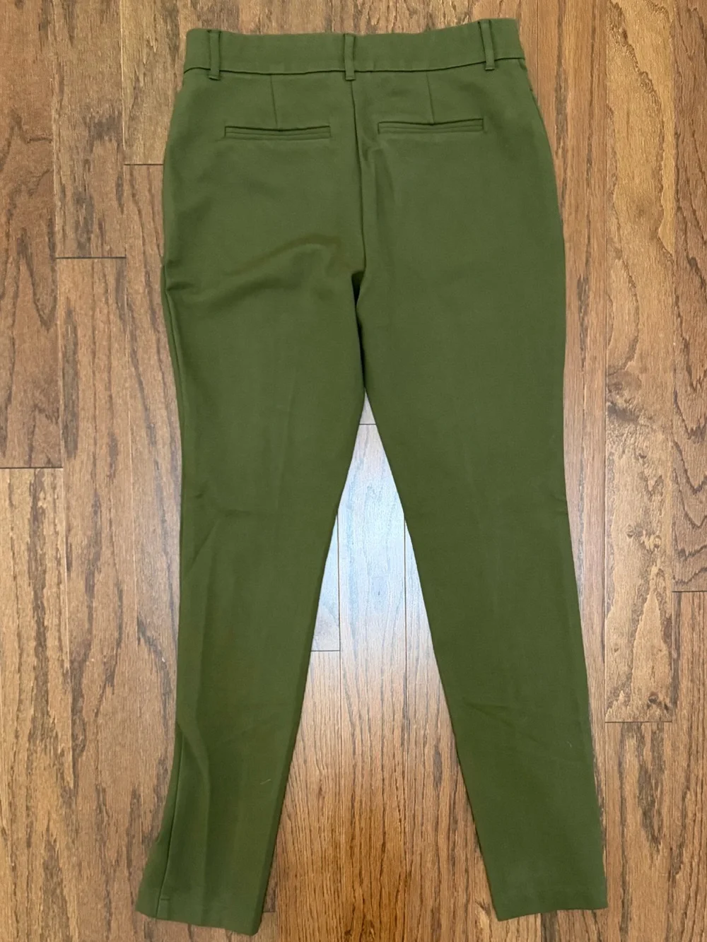 Chico's SO SLIMMING Olive Green High-Waist Elyse Pants Elastic Waistband - Picture 5 of 9